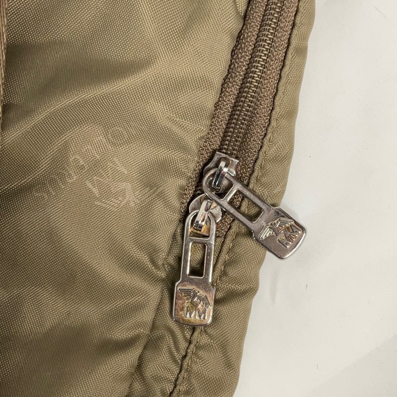 Maison Mollerus Green Olive Backpack - Picture 6 of 16